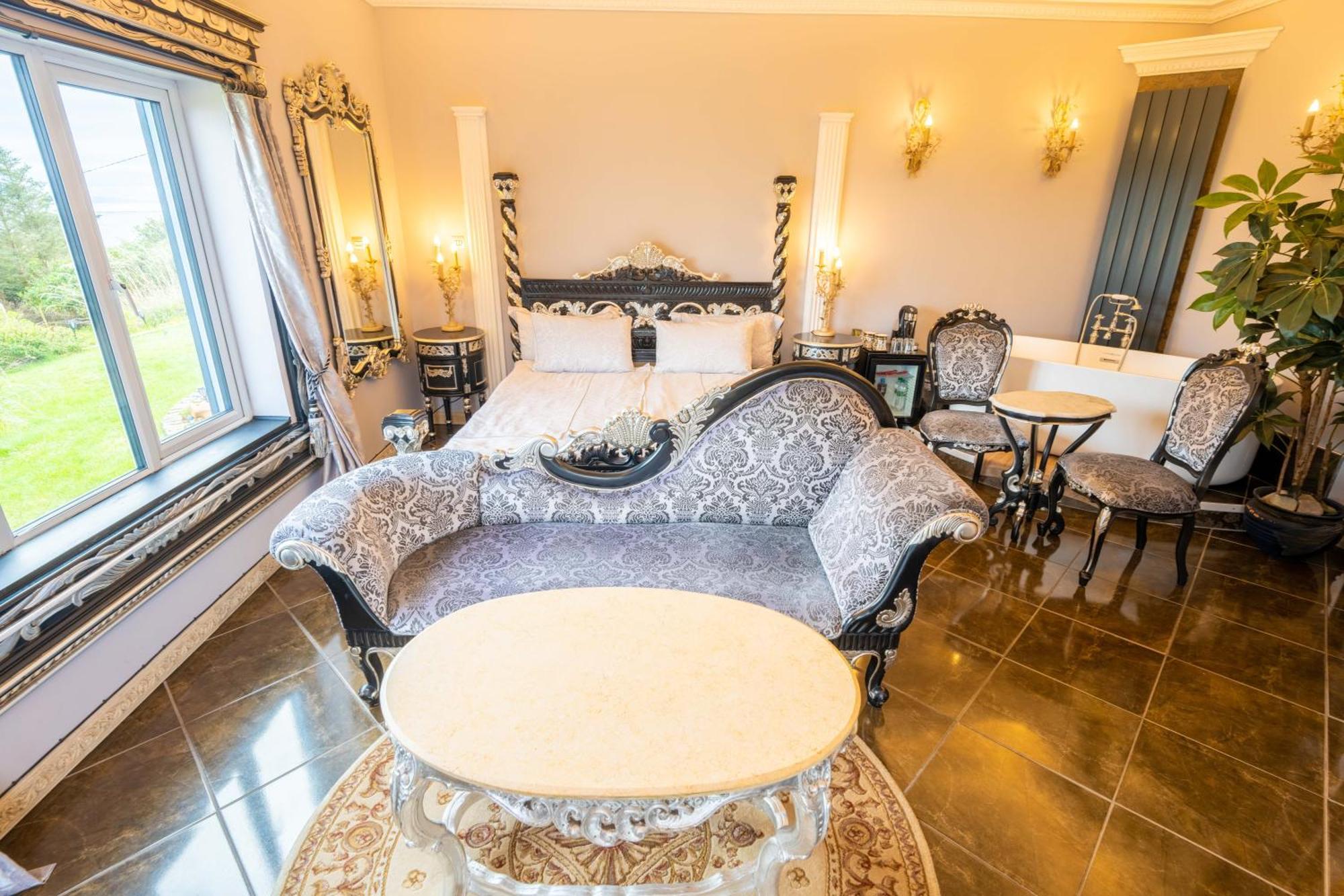 Ferndale Luxury Boutique Bed & Breakfast Keel  Exterior photo